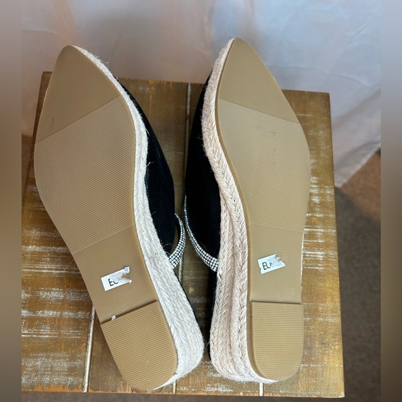 Rhinestone Detailed Black Espadrille Wedge Shoe - Picture 6 of 6